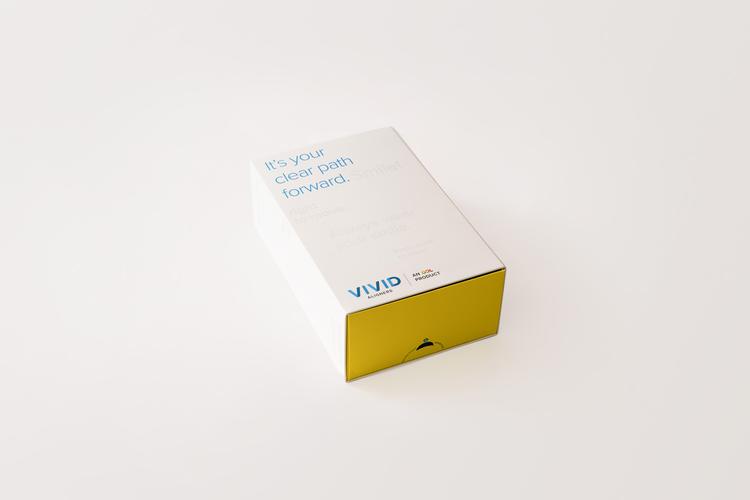Vivid aligner box closed